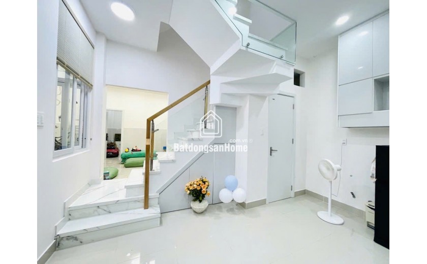 D1721 ⚡️ Giảm 600tr! sát UBND Phường Gò Vấp, SHR, 3 tầng, 5x13m, 6.x tỷ